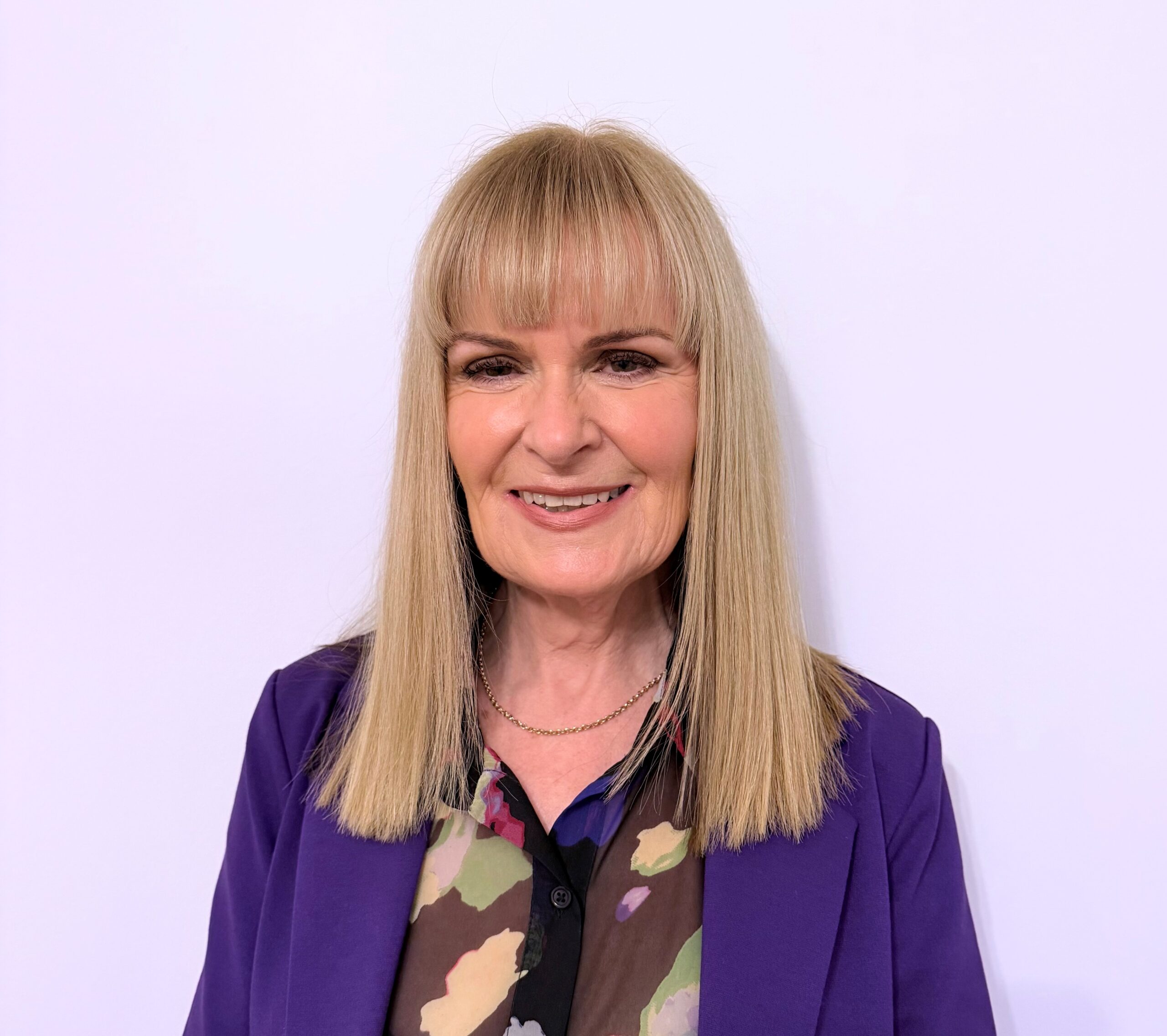 Headshot of Lorna Maden